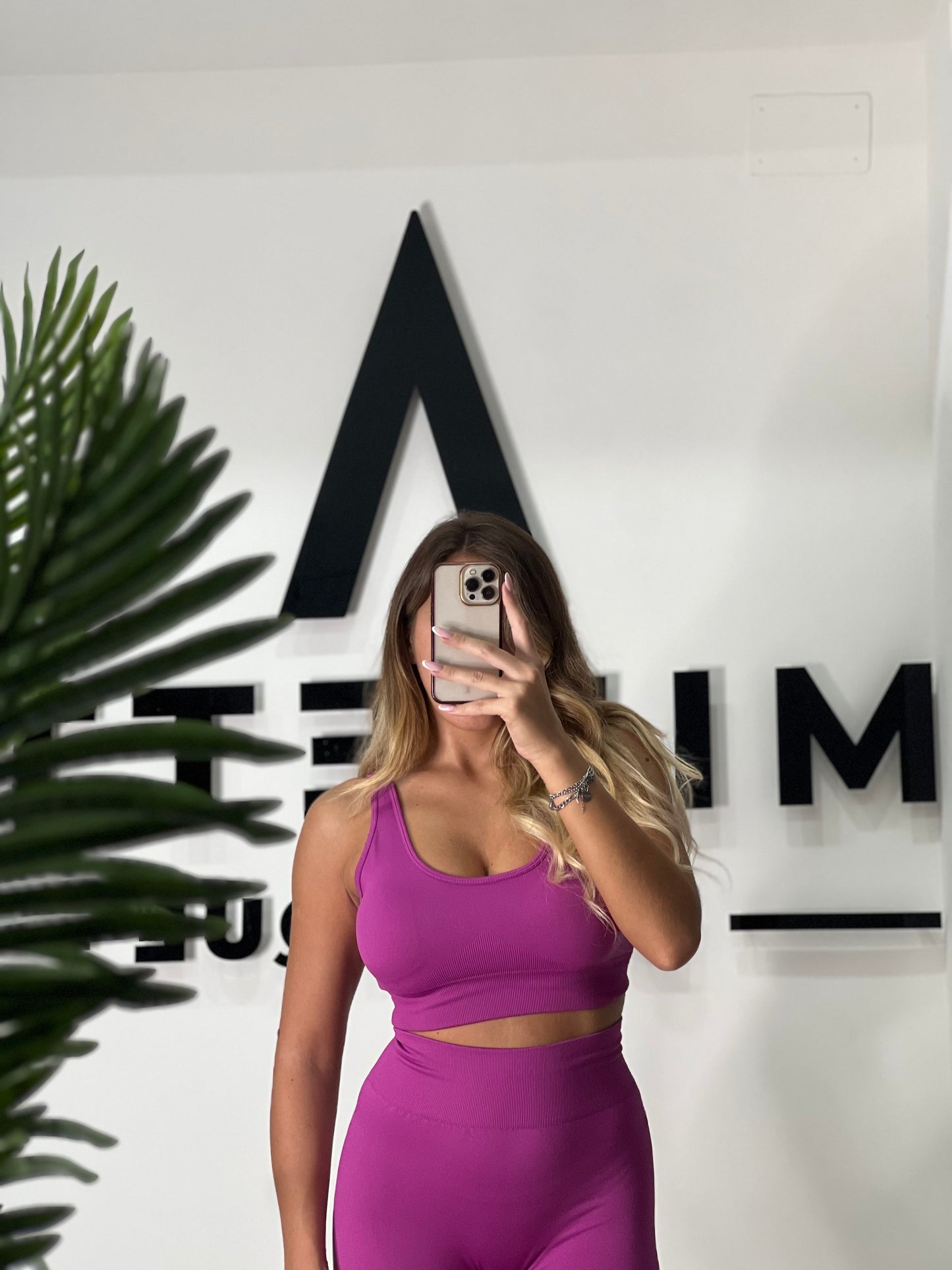 ✨ Cord Set Magenta – Sportivo & Chic